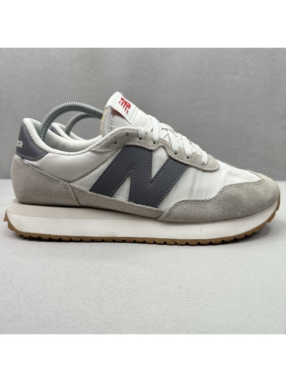 New Balance 237 Mens Size 9.5 D Shoes White Castle Grey Athletic Casual Sneaker